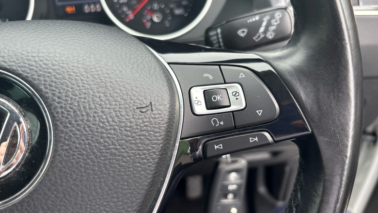 Volkswagen Tiguan 1.4 TSi 125 SE Nav 5dr Petrol Estate